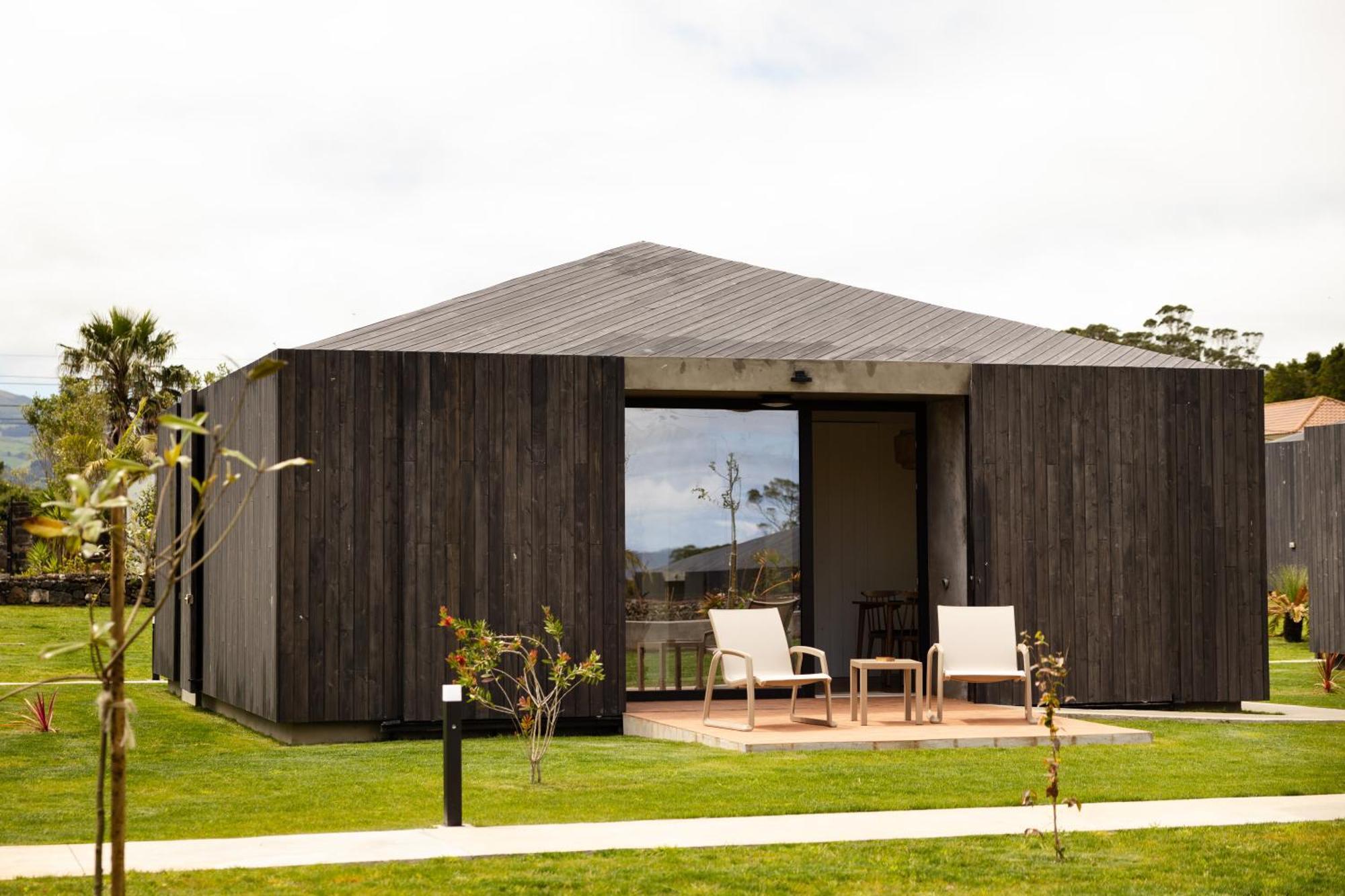 Villa Batalha Golf & Ponta Delgada (Sao Miguel)